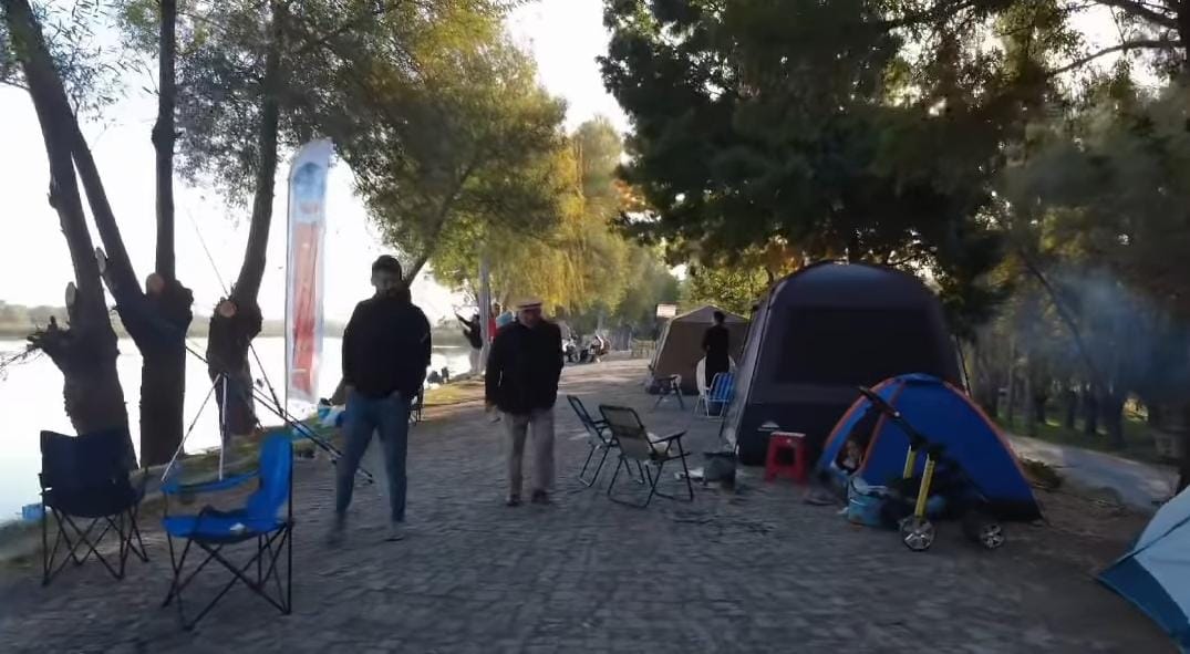 Gülağaç Belediye Başkanı Doğan Başbuğ, Bakıgölü etkinliklerinde vatandaşlarla bir araya