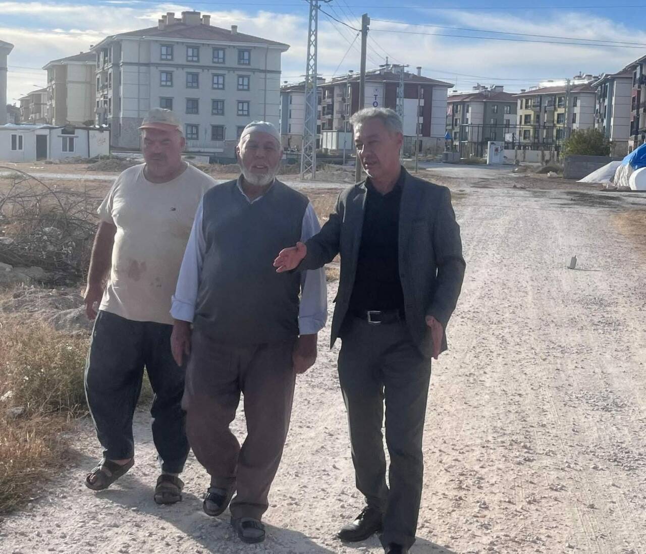 Eskil Belediyesi, ilçenin ulaşım ağını güçlendirmek ve vatandaşların günlük yaşamını