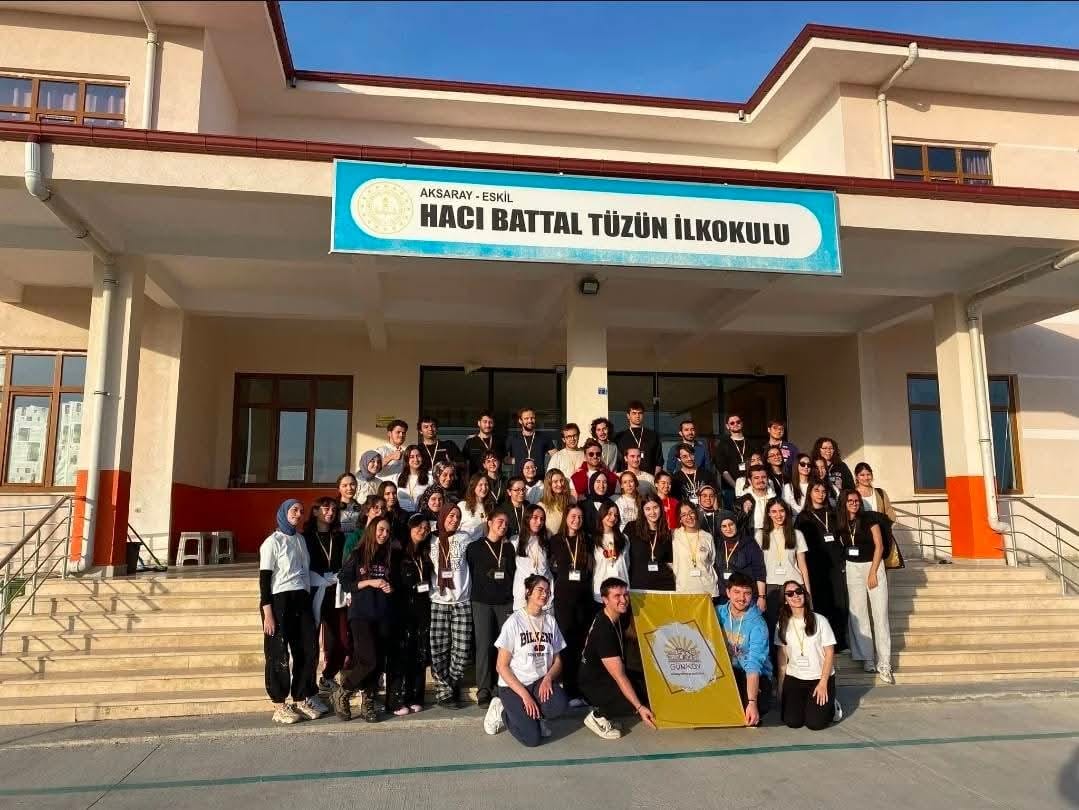 Bilkent Üniversitesi öğrencileri, “Güneş Köyden Doğuyor” (GÜNKÖY) Projesi kapsamında Aksaray’ın