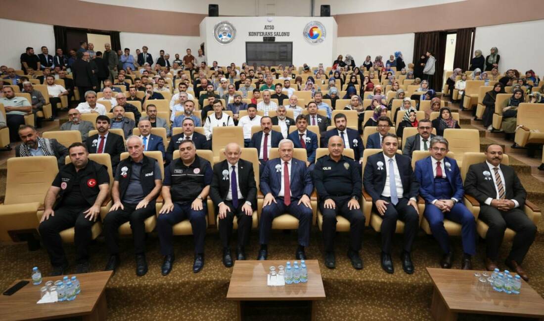 Aksaray İl Müftülüğü ev sahipliğinde düzenlenen Camiler ve Din Görevlileri