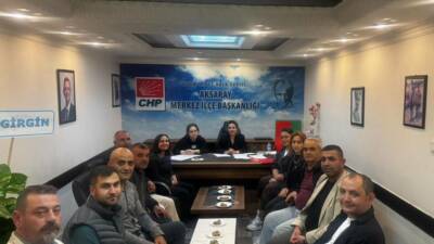 Cumhuriyet Halk Partisi Aksaray Merkez İlçe Başkanı Yasemin Turan Özdemir,
