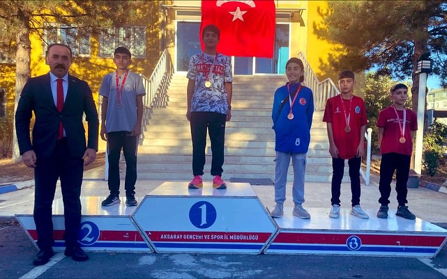 Aksaray Gençlik ve Spor İl Müdürlüğü tarafından 29 Ekim Cumhuriyet