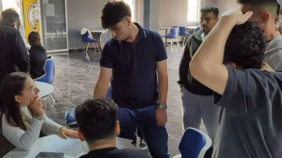 Cumhuriyet’in 102. yılı kutlamaları kapsamında Aksaray Gençlik ve Spor İl