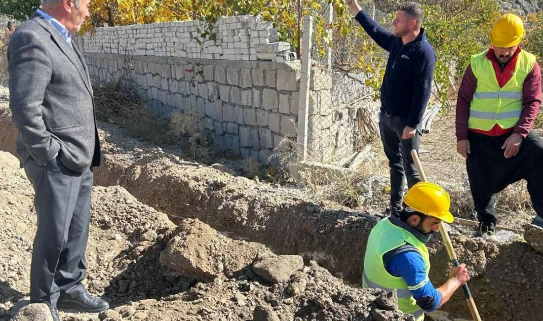 Güzelyurt Belediye Başkanı Ünal Demircioğlu, ilçede devam eden doğalgaz altyapı