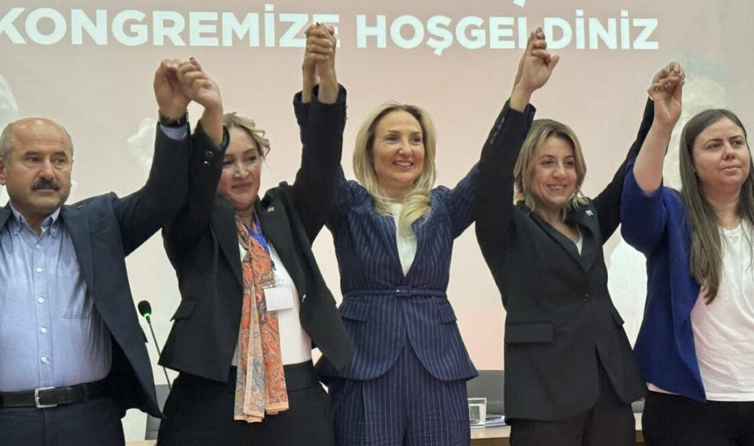 CHP’nin Aksaray’daki 14. Merkez İlçe Kongresi yoğun katılımla yapıldı. Seçimde