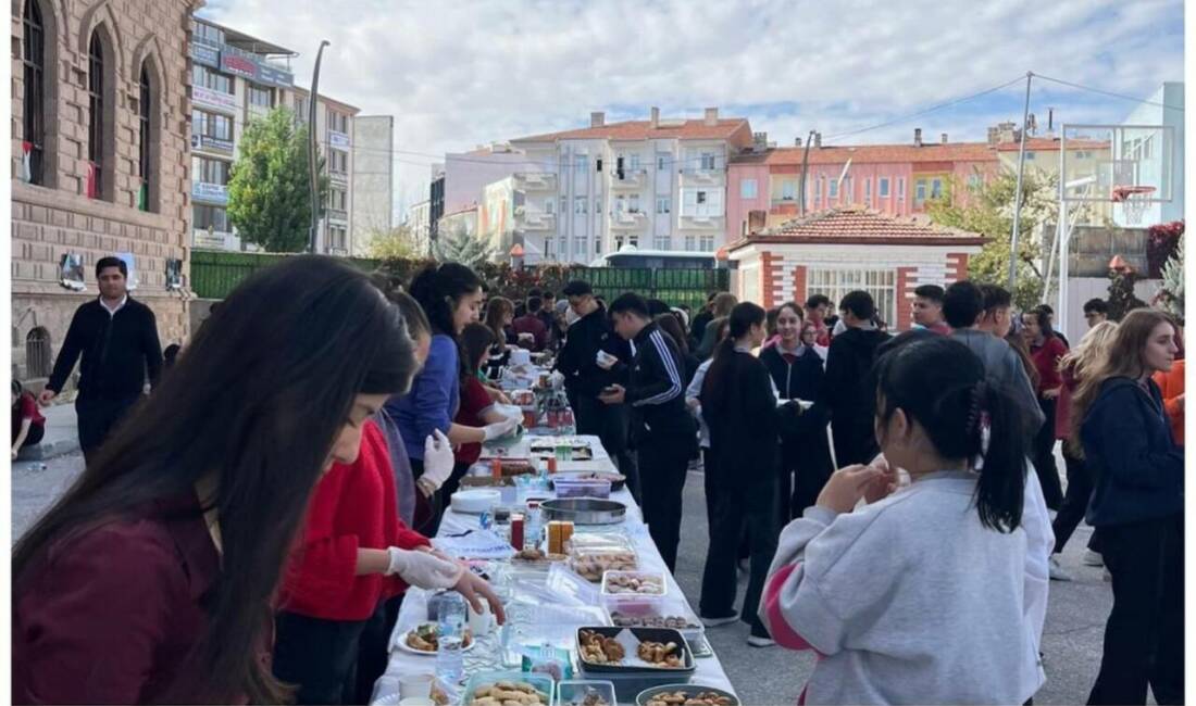 Aksaray İl Milli Eğitim Müdürlüğü öncülüğünde kent genelindeki okullar, Gazze’de