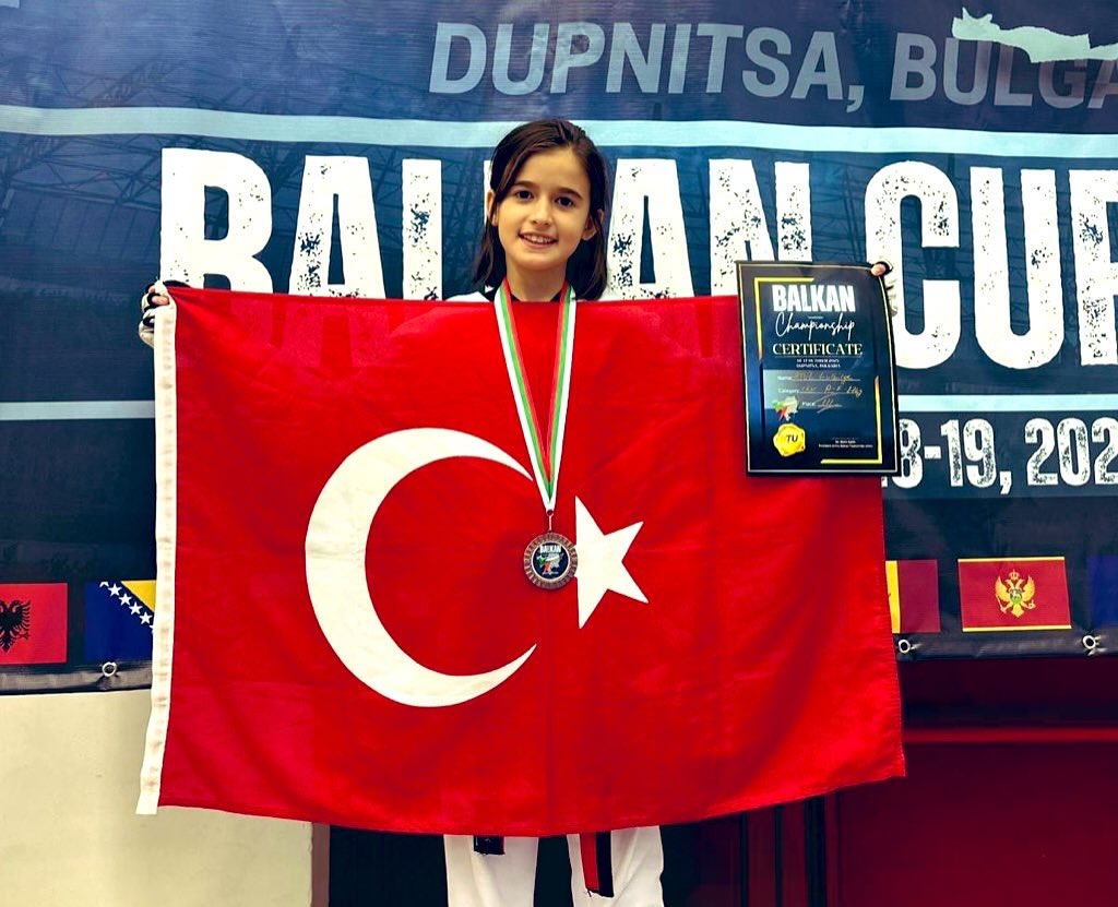 Aksaraylı genç sporcu Gülbilge Atuğ, uluslararası arenada Türkiye’yi ve Aksaray’ı