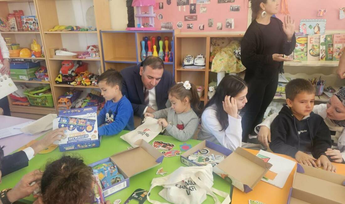 Sultanhanı Kaymakamı Bilal Göksun, Belediye Başkanı Fahri Solak ve ilçe