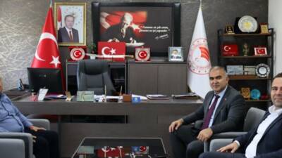 Aksaray’da kurumlar arası iş birliğini güçlendiren nezaket ziyaretleri sürüyor. Bu