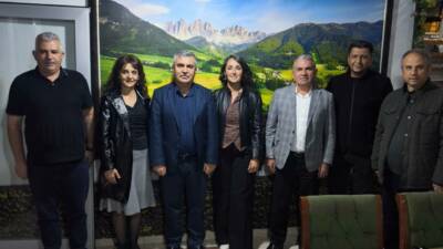 Türk Eğitim-Sen Aksaray Şubesi yönetim kurulu üyeleri, sendikal çalışmalar ve