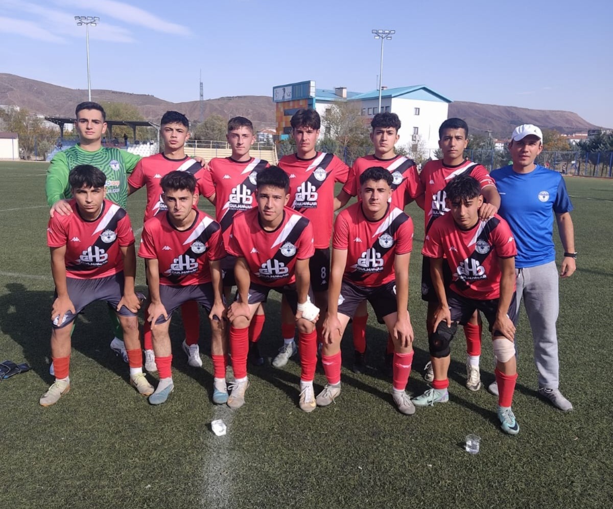 Aksaray U18 Ligi’nin 3. haftası bol gollü karşılaşmalara sahne oldu.