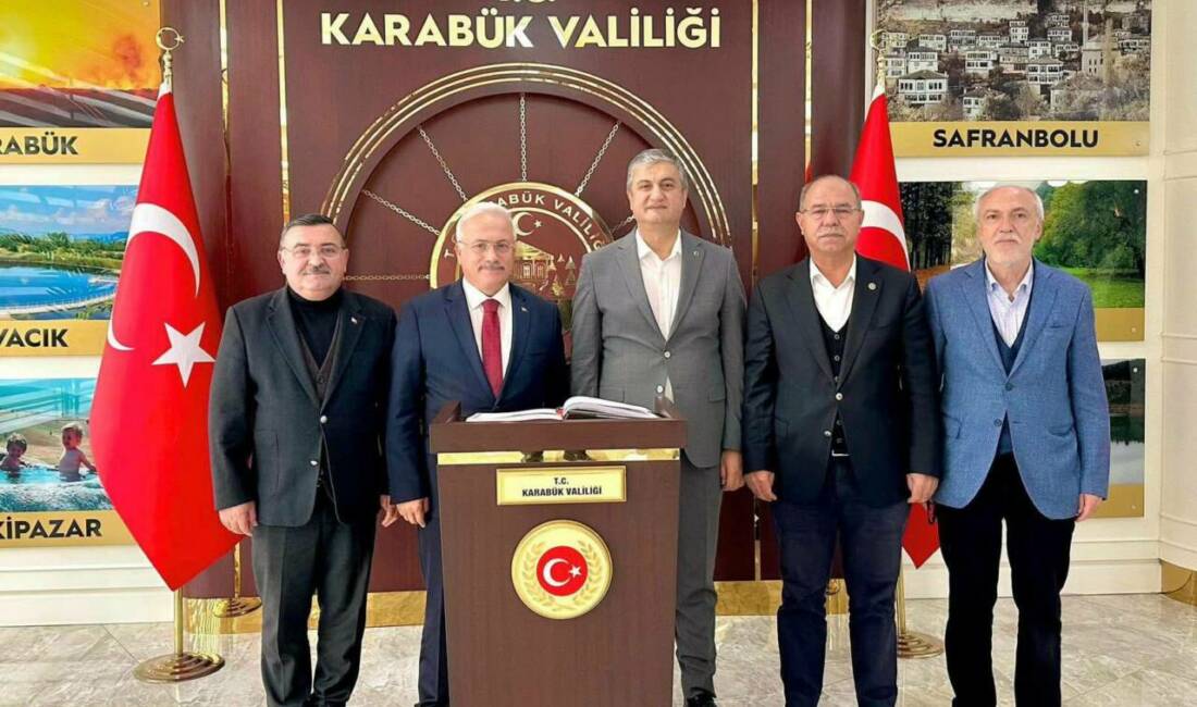 Karabük Valisi Mustafa Yavuz, Aksaray Valisi Mehmet Ali Kumbuzoğlu, önceki