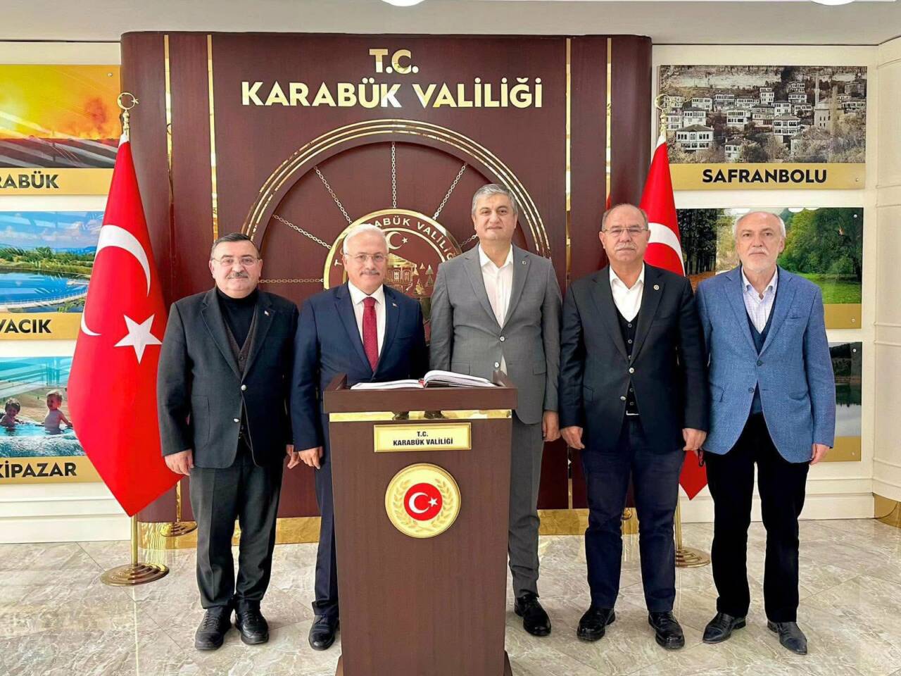Karabük Valisi Mustafa Yavuz, Aksaray Valisi Mehmet Ali Kumbuzoğlu, önceki