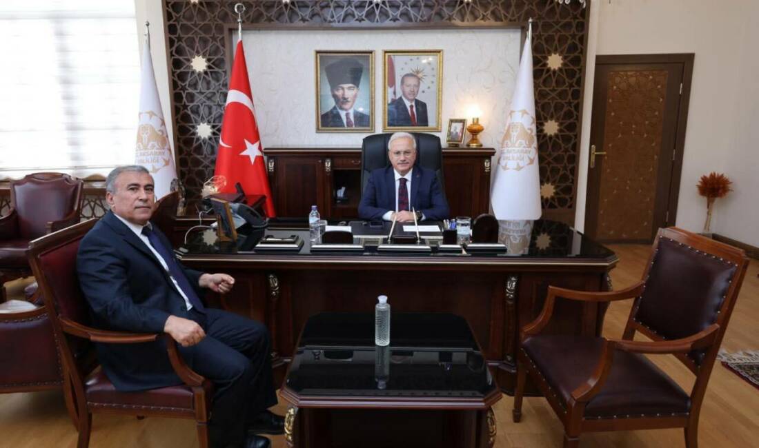 Aksaray Valisi Mehmet Ali Kumbuzoğlu, Koçaş Tarım İşletmesi Müdürü Hasan
