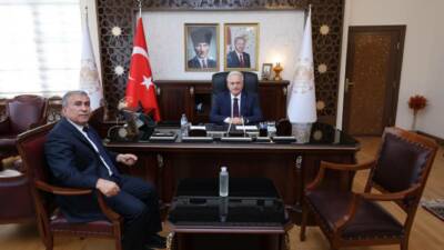 Aksaray Valisi Mehmet Ali Kumbuzoğlu, Koçaş Tarım İşletmesi Müdürü Hasan