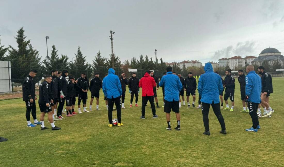 Aksarayspor, Bursaspor maçına hazırlanıyor! Siyah-beyazlılar Pazar günü Dağılgan Stadyumu’nda güçlü