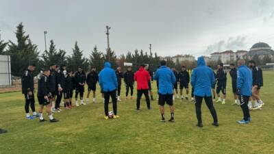 Aksarayspor, Bursaspor maçına hazırlanıyor! Siyah-beyazlılar Pazar günü Dağılgan Stadyumu’nda güçlü