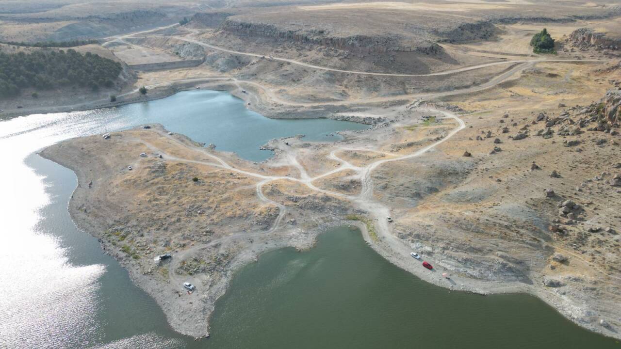 Aksaray'da son günlerde etkili olan yağışlar, su kaynaklarını olumlu yönde