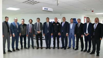 Aksaray’ın kurum müdürleri, göreve yeni başlayan İl Afet ve Acil