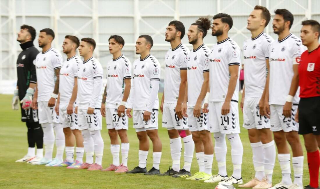 Aksarayspor, Pazar günü kendi sahasında Bursaspor'u konuk etmeye hazırlanıyor.