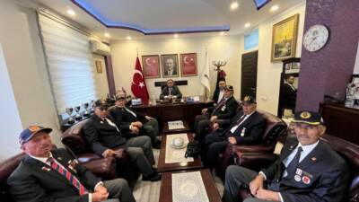 Aksaray Barosu, gazileri ağırladı. Samimi atmosferde gerçekleşen buluşmaya gazileri katılımı