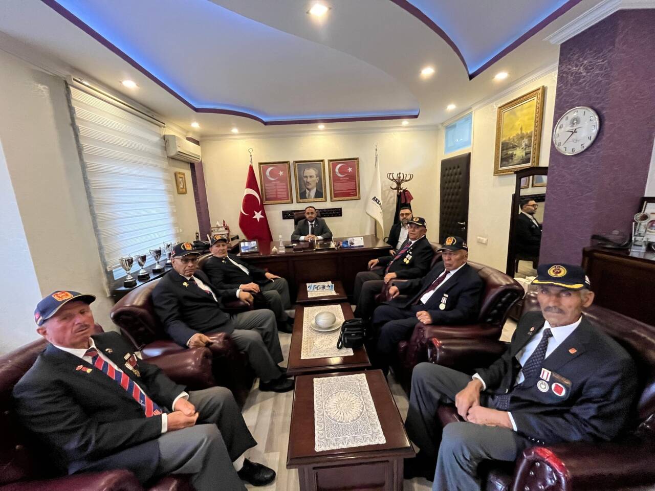 Aksaray Barosu, gazileri ağırladı. Samimi atmosferde gerçekleşen buluşmaya gazileri katılımı