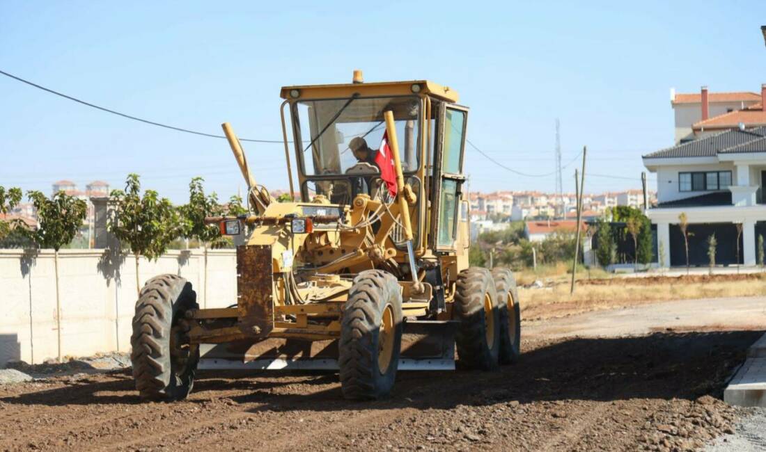 Aksaray Belediyesi ekipleri, vatandaşların daha rahat ve güvenli ulaşım sağlaması