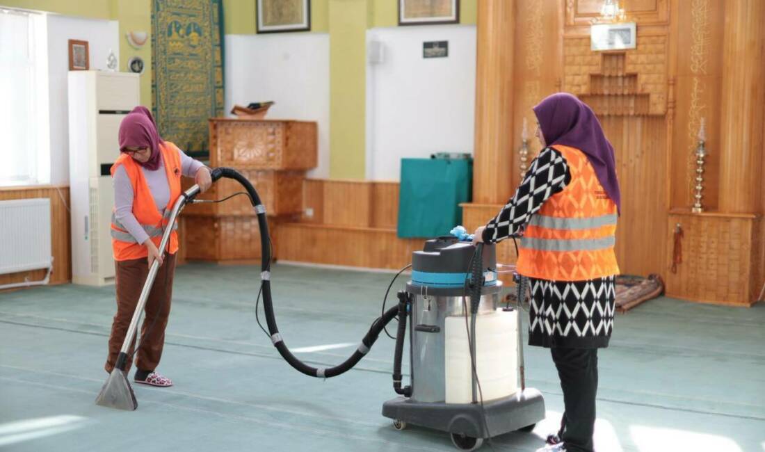 Aksaray Belediyesi, şehirdeki cami, mescit ve ibadethanelerde düzenli olarak sürdürdüğü