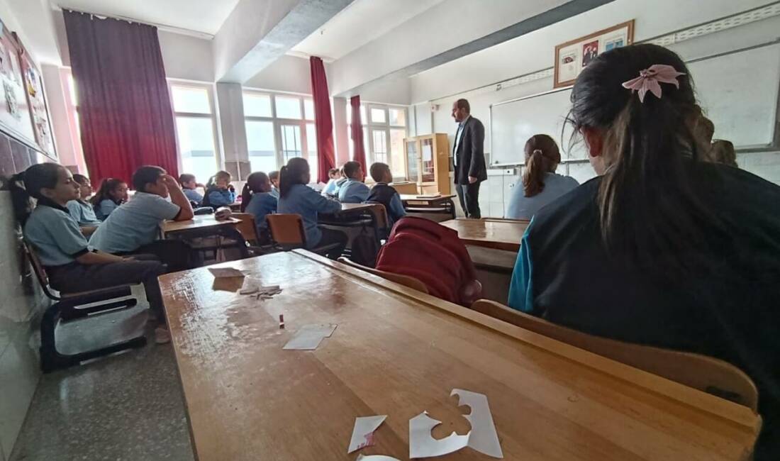 Sultanhanı Ortaokulu’nda öğrencilerin manevi gelişimlerine katkı sağlamak amacıyla “Değerler Eğitimi”