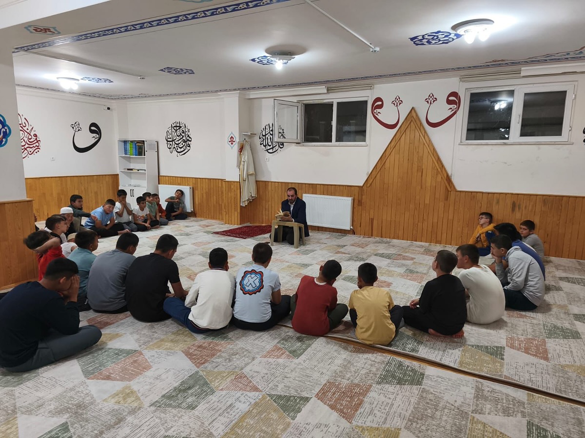 Sultanhanı İlçe Müftüsü Selman Çiloğlu tarafından Yunus Emre Kur’an Kursu’nda