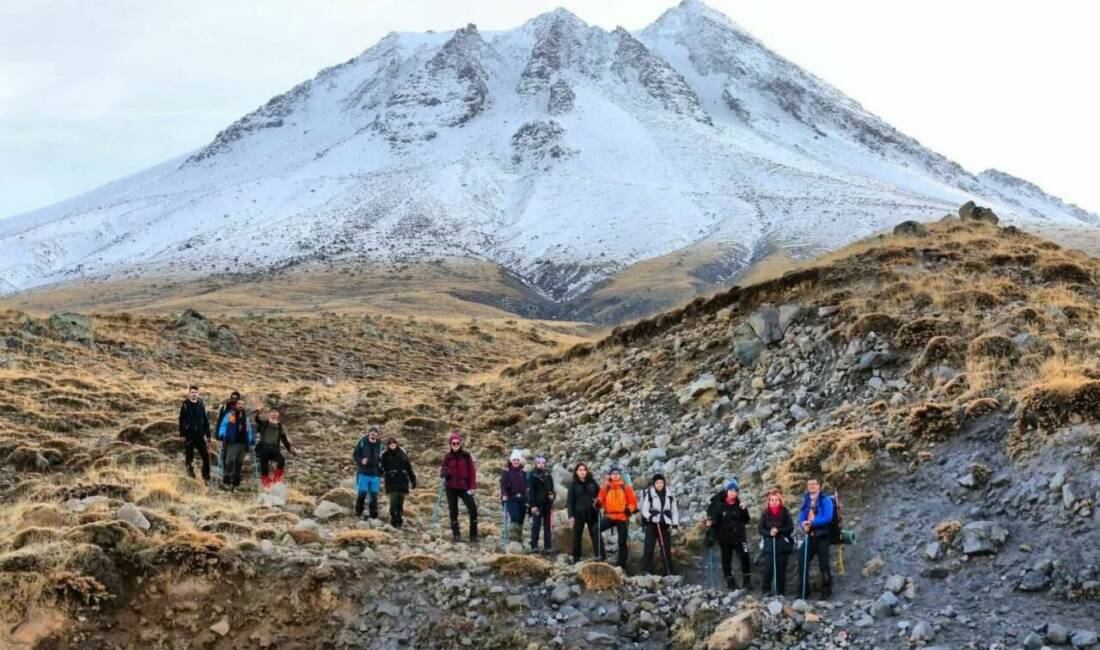 Outdoor sporları ve kamp için Aksaray’ın dağları ve doğası, yıldızlarla