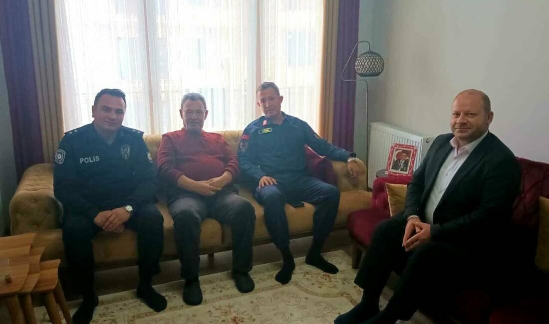 Sultanhanı İlçesinde Emniyet Müdürü, Jandarma Komutanı ve Vakıf Müdüründen oluşan