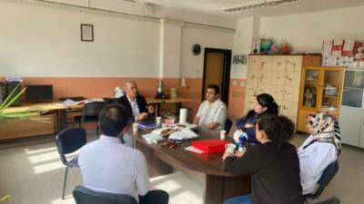 Eğitim-Bir-Sen Aksaray Şube Başkanı Murat Görmez ve sendika yönetim kurulu