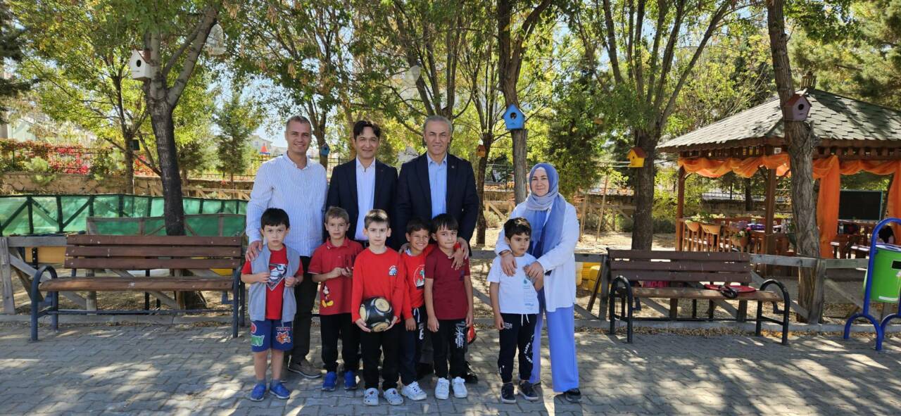 Eğitim-Bir-Sen Aksaray Şubesi Başkanı Murat Görmez, saha çalışmalarına devam ediyor.