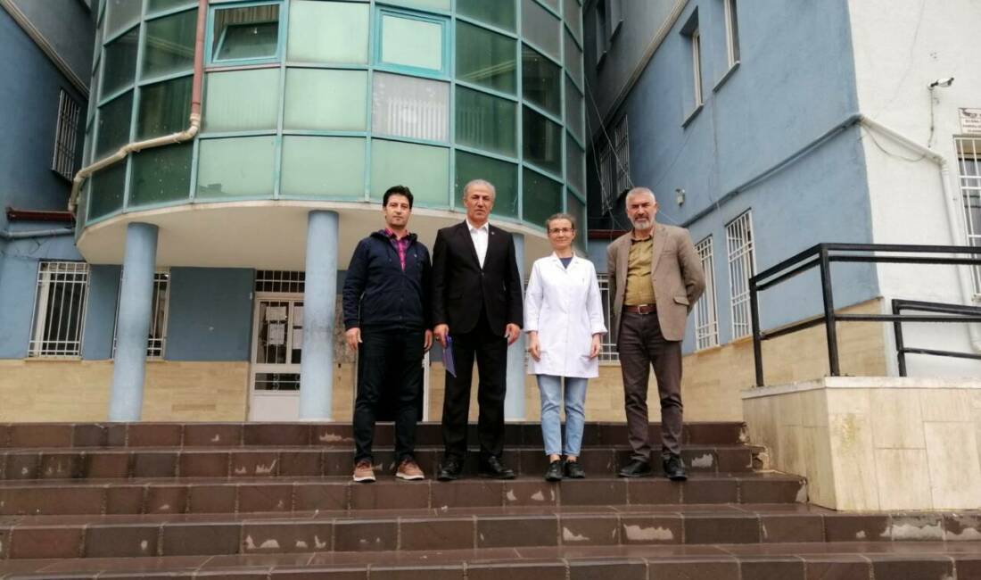 Eğitim-Bir-Sen Aksaray Şube Başkanı Murat Görmez ve sendika yönetimi, yeni
