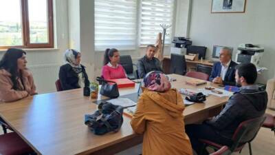 Eğitim-Bir-Sen Aksaray Şube Başkanı Murat Görmez ve sendika yönetim ekibi,