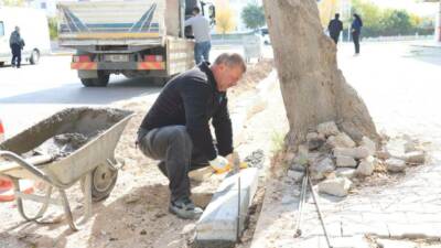 Aksaray Belediyesi, kent genelinde başlattığı altyapı ve çevre düzenleme çalışmaları