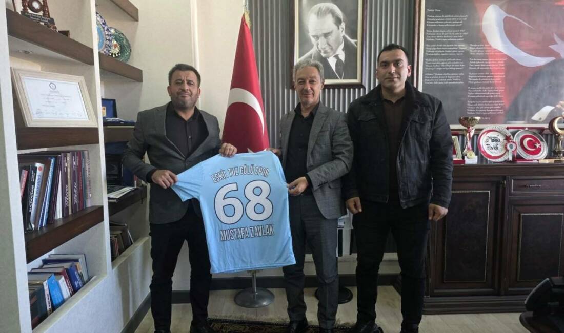 Eskil Tuzgölü Belediye Spor Kulübü Başkanı Hanifi Korkmaz ve Başkan