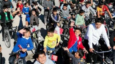 Cumhuriyet’in 102. yılı dolayısıyla Eskil’de renkli bir etkinlik gerçekleştirildi. Eskil