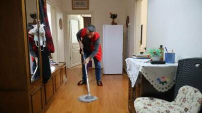 Aksaray Belediyesi, “önce insan” anlayışıyla sosyal hizmet çalışmalarını sürdürüyor. Belediye