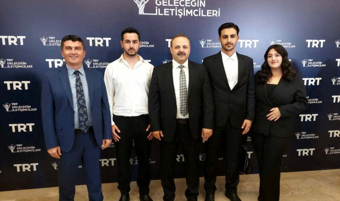 Aksaray Üniversitesi (ASÜ) İletişim Fakültesi öğrencileri, önemli bir başarıya imza