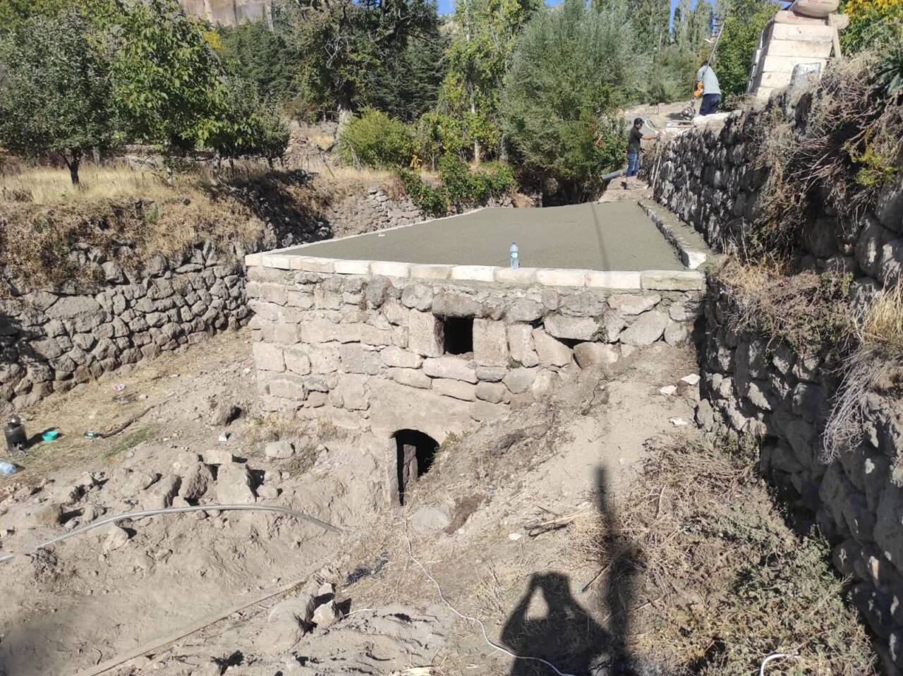Güzelyurt Belediyesi, ilçenin tarihi mirasına sahip çıkmaya devam ediyor. Aşağı