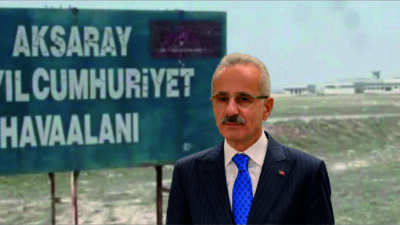 Ulaştırma Bakanı Abdulkadir Uraloğlu, Aksaray’da hava kampüsü kurulacağını açıkladı. Proje,