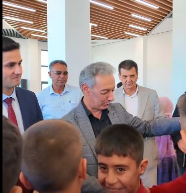 Eskil Belediyesi tarafından düzenlenen 2. Eskil Kitap Fuarı, kitapseverlerin yoğun