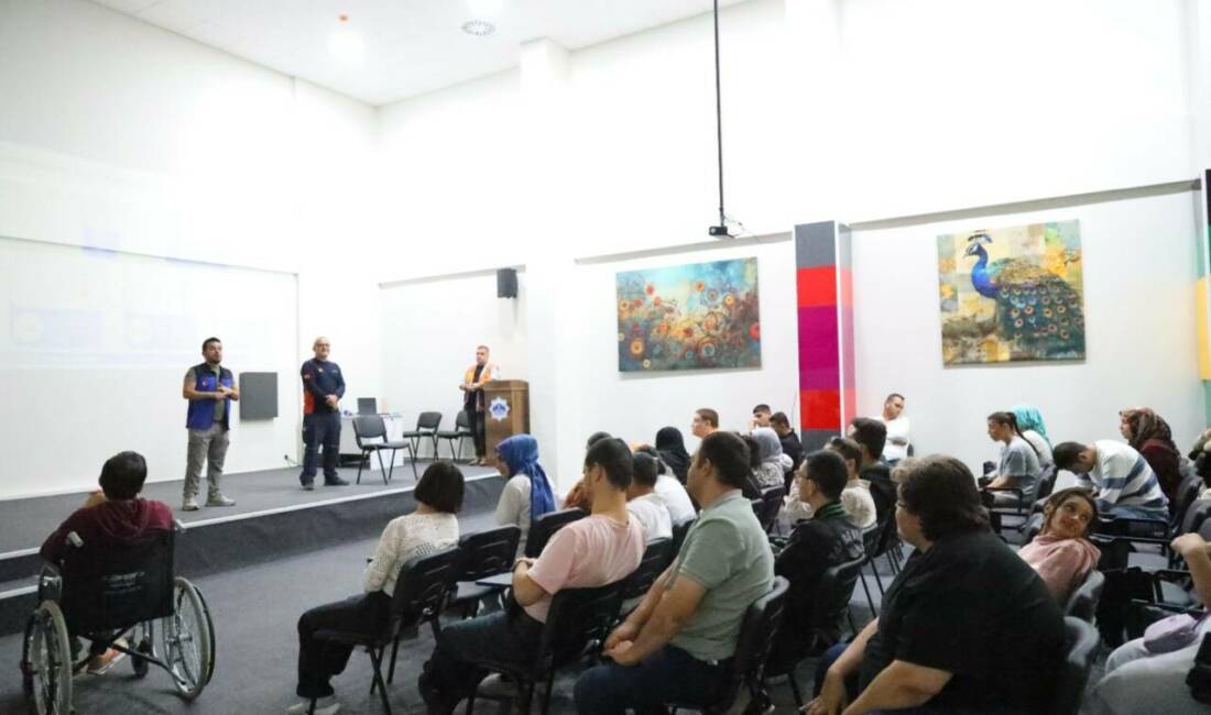 Aksaray Belediyesi, engelli bireylerin eğitimine katkı sunmak amacıyla çalışmalarını sürdürüyor.