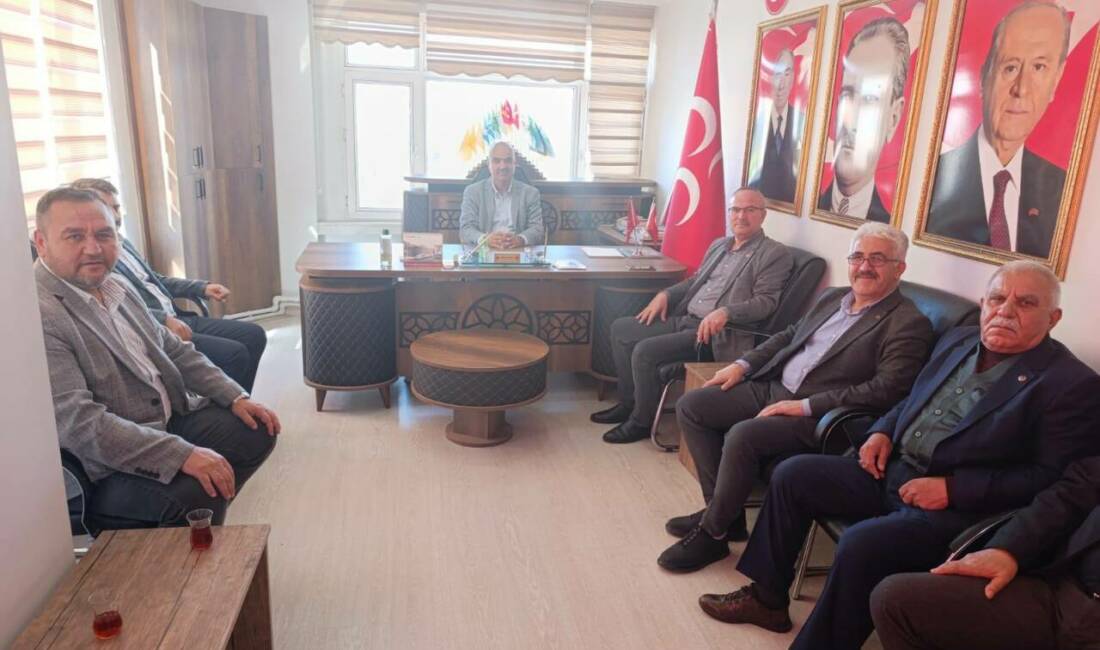 Milliyetçi Hareket Partisi (MHP) Aksaray İl Başkanı Burhanettin Karataş, yönetim