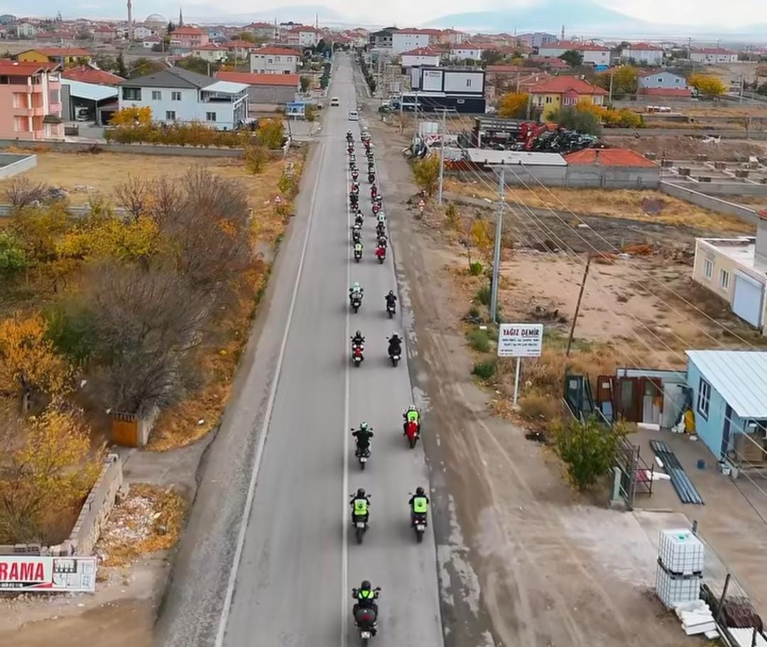 29 Ekim Cumhuriyet Bayramı kutlamaları kapsamında Gülağaç’ta düzenlenen motorlu geçit