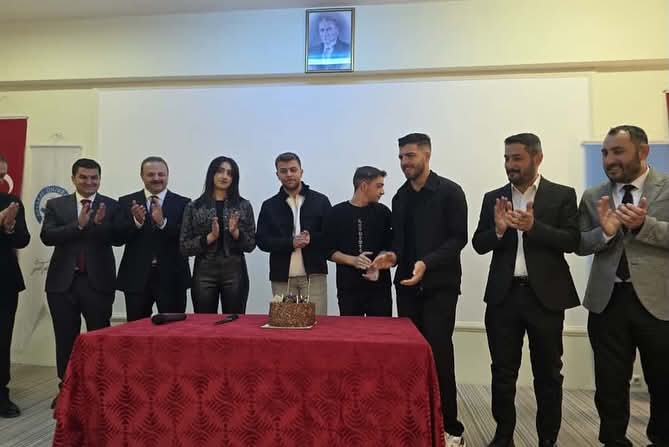 Türkiye Bilimsel ve Teknolojik Araştırma Kurumu (TÜBİTAK) Üniversite Öğrencileri Araştırma