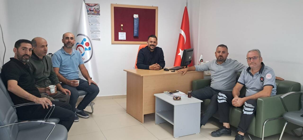 Öz Sağlık-İş Sendikası Aksaray Şubesi, üyeleriyle dayanışmayı güçlendiren bir istişare