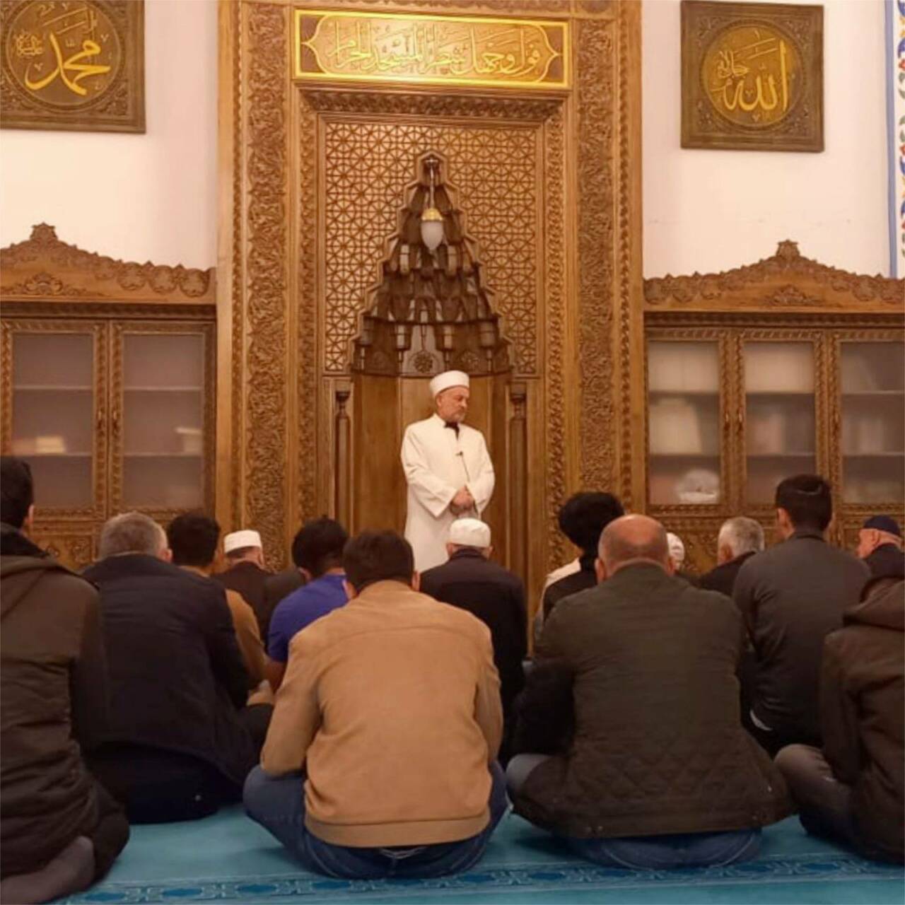 Aksaray İl Müftülüğü tarafından organize edilen “Ailece Camideyiz Sabah Namazı